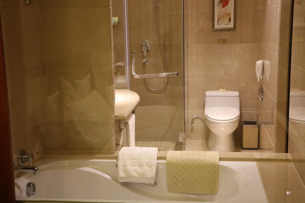 Rongjiang Hotel Jieyang Ngoại thất bức ảnh