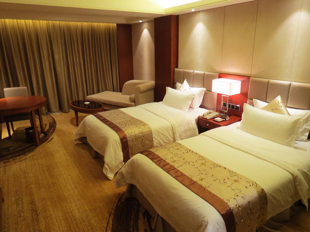 Rongjiang Hotel Jieyang Ngoại thất bức ảnh