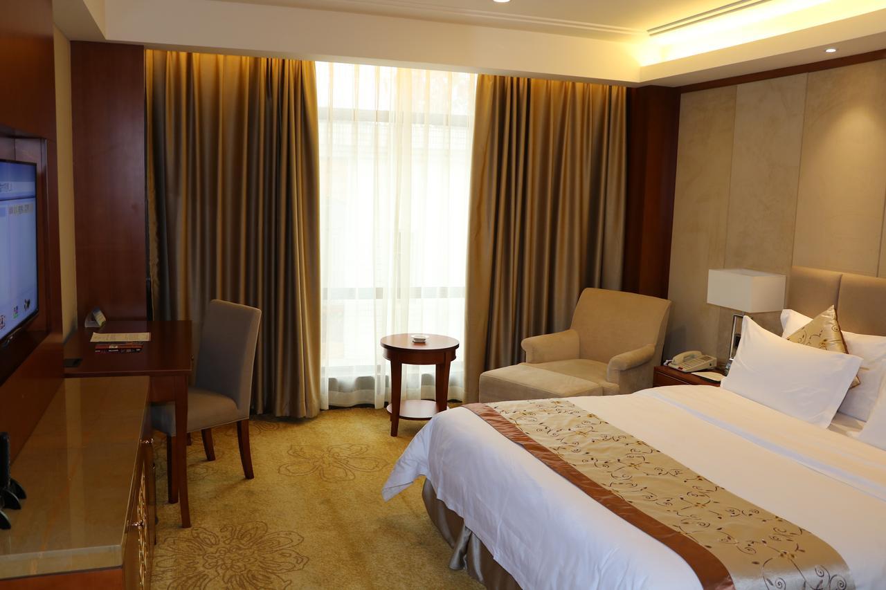 Rongjiang Hotel Jieyang Ngoại thất bức ảnh